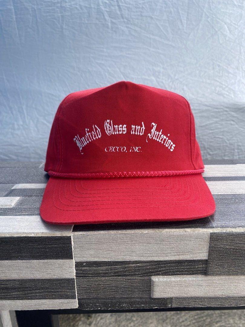 Vintage Commercial Promo Hat (Category: Caps & Hats) located in Bulacan. Submitted by badass.thrift.finds (Listing ID 1435715258, Image 1). Description: Leather strap back Youngan brand.