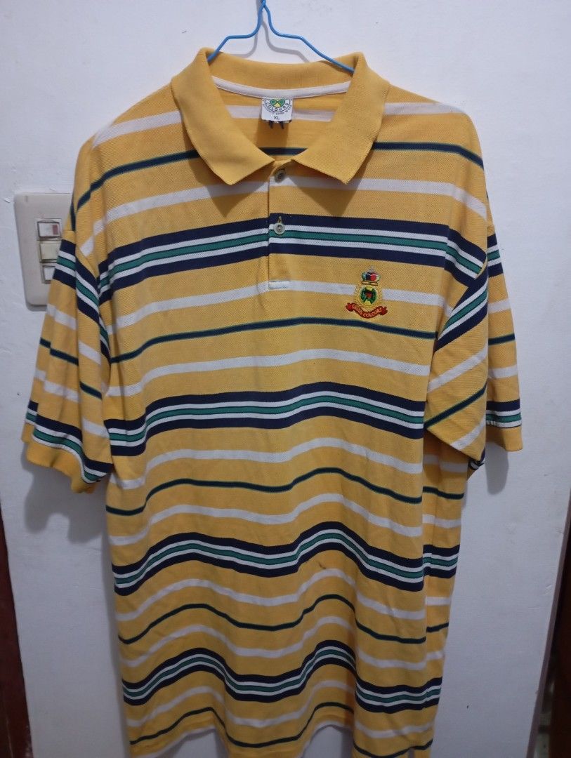 Vintage cross colours xl (Category: Tshirts & Polo Shirts ) located in Las Pinas. Submitted by quick_deals_great_finds2 (Listing ID 1435887254, Image 1). Description: Original vintage 90 22x30 xl Issue small hole lower right stains.