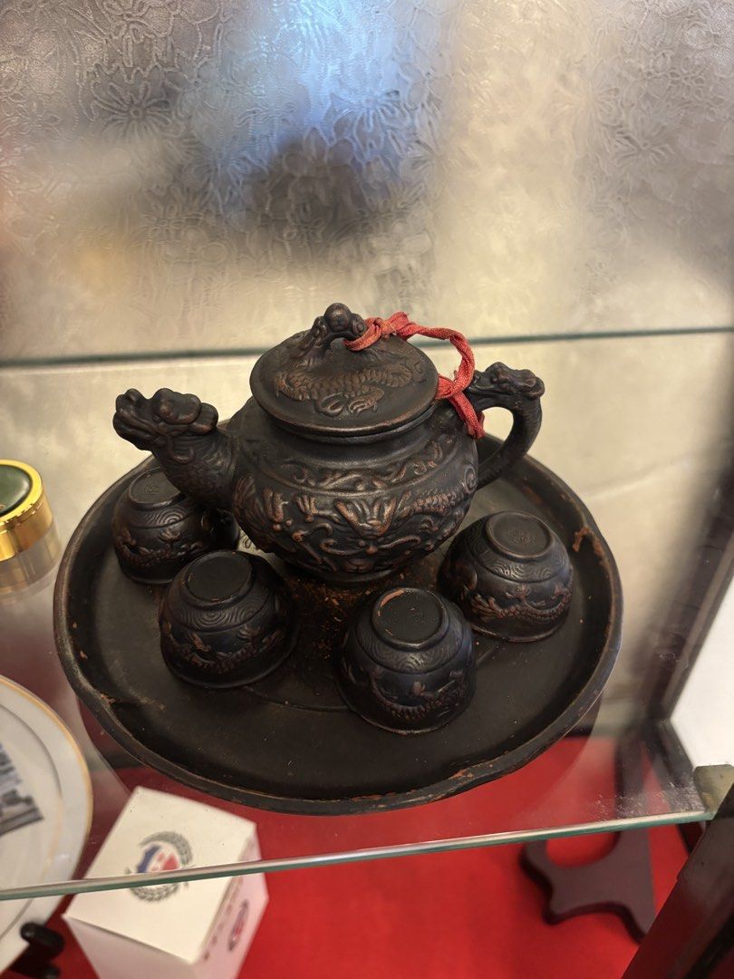 Vintage Dragon Motif Tea Set