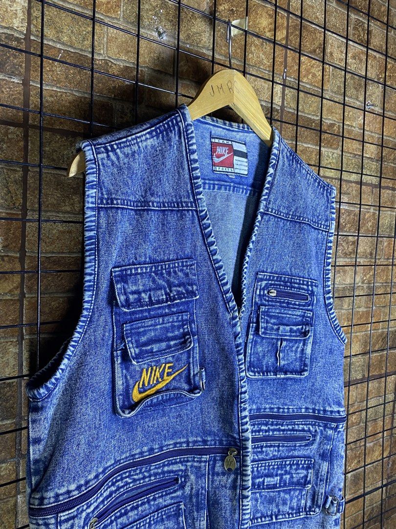 Vintage Nike Multi Pocket Denim Vest (Category: Vests) located in Makati City. Submitted by earnx_ (Listing ID 1435731525, Image 3). Description: Vintage Nike Multi Pocket Denim Vest - Dimension is 20x23 - Issue on zipper only - All zippers are smooth and working .