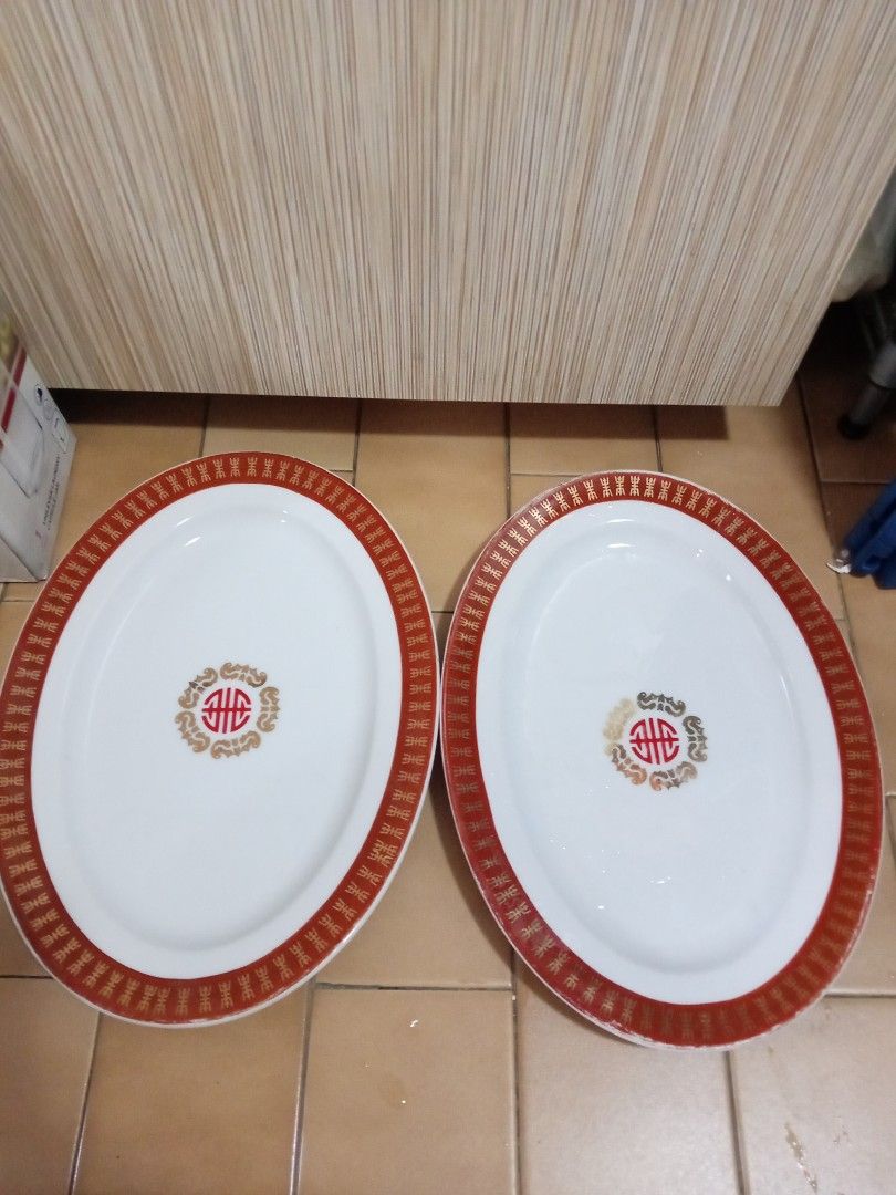 Vintage Oval Serving Platters - Made in Taiwan