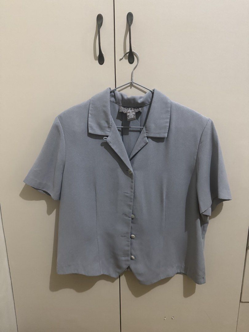 Vintage Short Sleeve Office Polo (Category: Blouses) located in Las Pinas. Submitted by bea.therese (Listing ID 1435779717, Image 1). Description: Fits S to M - Vintage blouse - Short sleeves - Classic collar - Button-down front - Gathered back detail - Solid color - Lightweight fabric - Dress up or down .
