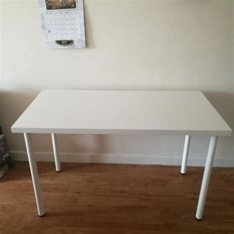 White Desk Table