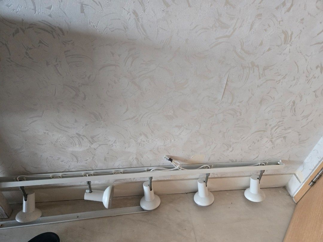 White Track Lighting Fixture