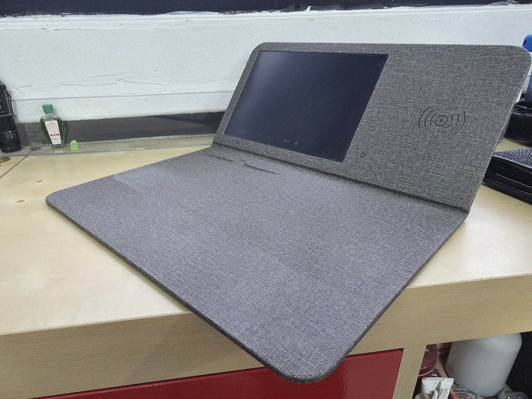 Wireless Charging Laptop Pad443995773165916160