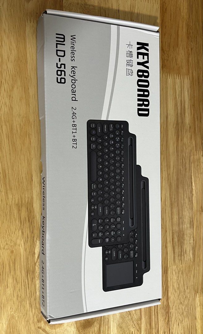 Wireless Keyboard with Touchpad443775812811499521