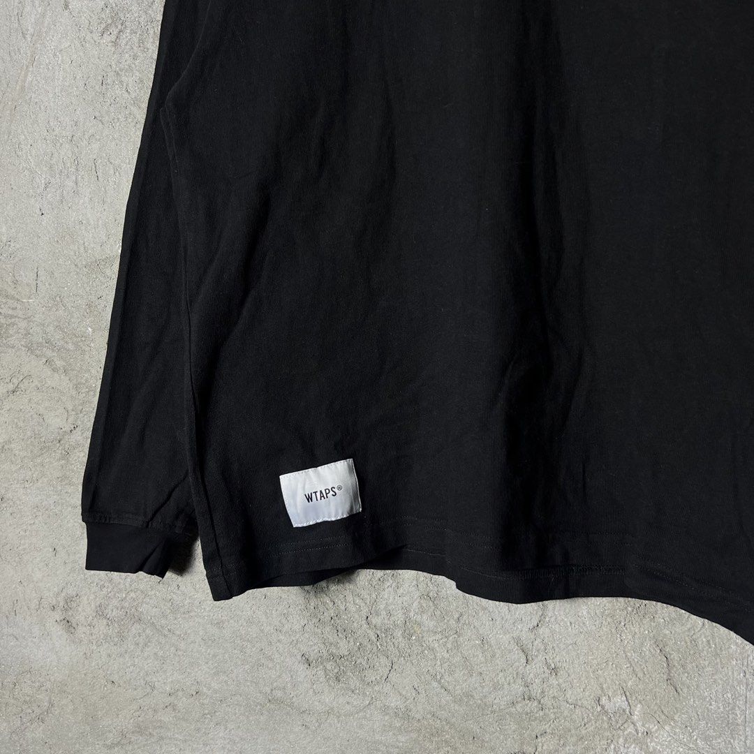Wtaps - OBJ 03 - L/S Tee (Category: Activewear) located in Quezon City. Submitted by cityboycrates_ph (Listing ID 1435861267, Image 3). Description: Size: 01 27" length 21" width Material: Cotton Made In: Japan Condition: Excellent Color rate: 9.5/10 Issue: None Exact metrics shared upon inquiry. Take a quick moment to double-check the size & condition. Once an order is placed and confirmed, we may not be able to make changes or offer cancellatio