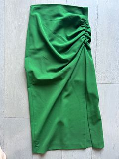(Category: ) located in . Submitted by at.preloved (Listing ID 1435772802, Image 1). Description: .