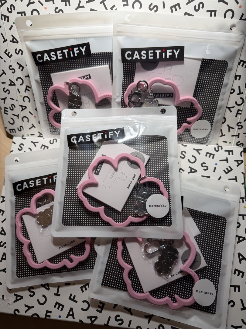 📦現貨🌸🌸📦CASETiFY Marimekko Unikko Jelly Wristlet, 女裝, 手袋及