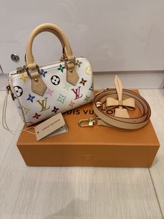(Category: ) located in . Submitted by luxparis.bag (Listing ID 1440876422, Image 1). Description: .