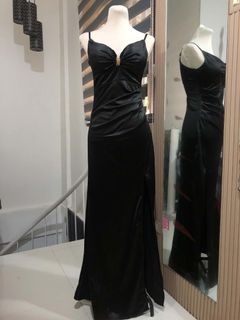 (Category: ) located in . Submitted by qvaintrelledearest (Listing ID 1440883929, Image 1). Description: .
