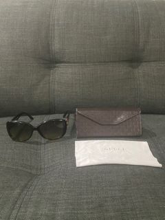 (Category: ) located in . Submitted by pinkmoschino (Listing ID 1440948710, Image 1). Description: .