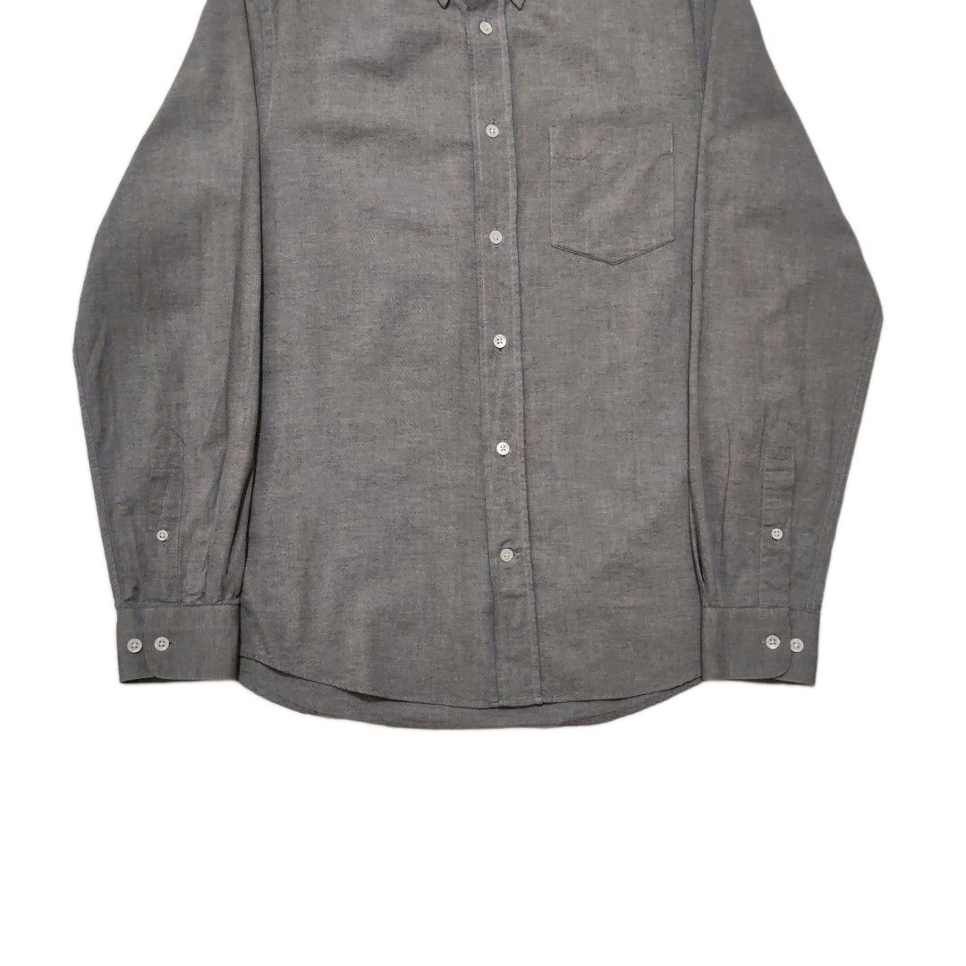 ACNE STUDIOS ISHERWOOD OX BUTTON DOWN LONGSLEEVES SHIRT (Category: Formal Shirts) located in Dinalupihan. Submitted by aizzeestuffs (Listing ID 1440909548, Image 3). Description: Length:29" Width:20" Shoulder:18" Sleeves:25.5" Color may vary due to lighting. Pm for more Details. Old Money Luxury Designer..