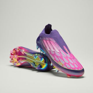(Category: ) located in . Submitted by footyboots.sg (Listing ID 1440901193, Image 1). Description: .