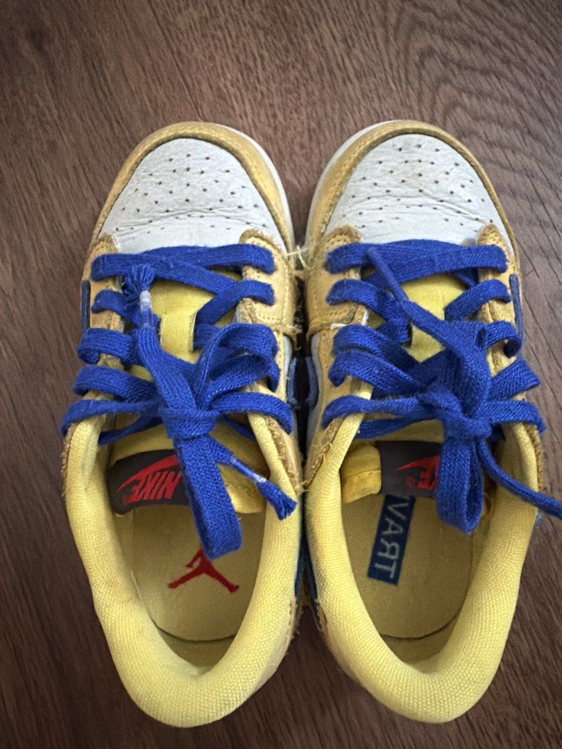 Air jordan X Travis Scott canary (Category: Babies & Kids Fashion) located in Paranaque City. Submitted by msl_crux26 (Listing ID 1440828364, Image 2). Description: - 💯 authentic - Air Jordan x Travis Scott canary yellow - size 9C.