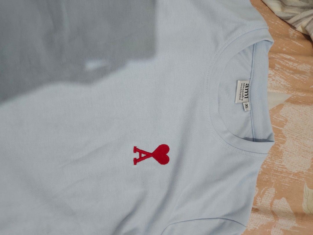 Ami Women shirt (Category: Shirts) located in Aliaga. Submitted by kmapparel (Listing ID 1440786406, Image 3). Description: .