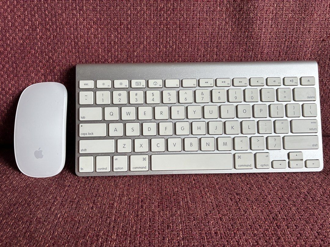 Apple Magic Keyboard an Mouse468152300780267521