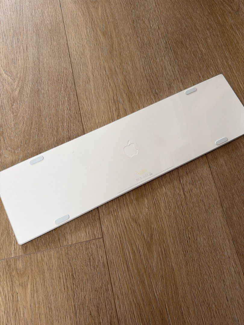 Apple Magic Keyboard with Numeric Keypad A1843468305382191278083