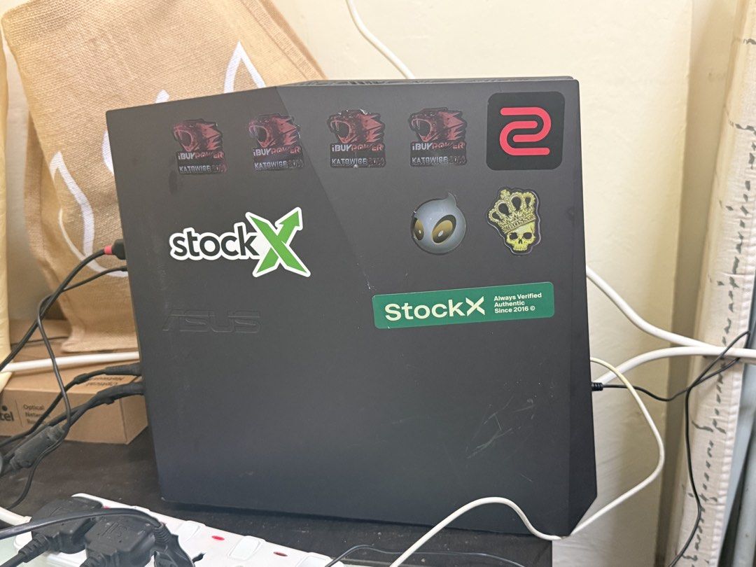 ASUS ROG DESKTOP468299956754196481