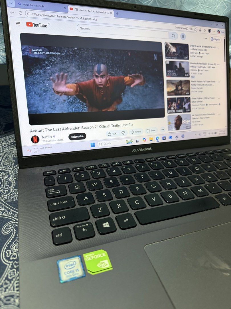 Asus Vivobook468797134073374722