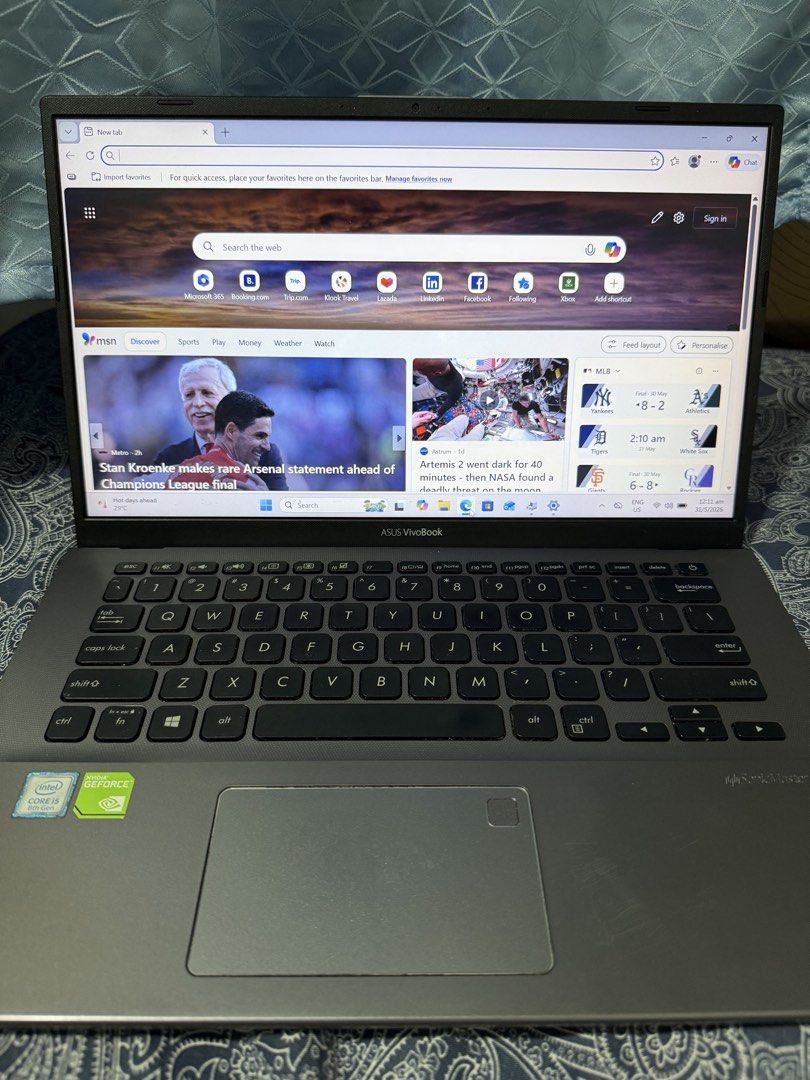 Asus Vivobook468797134073374721