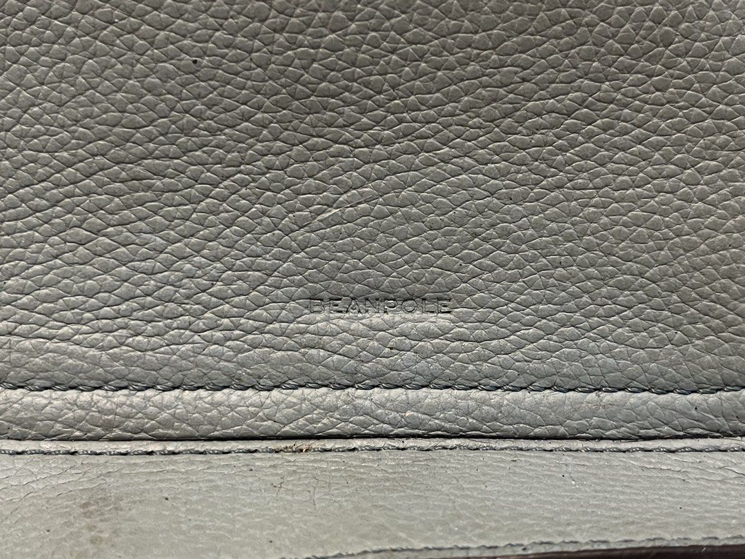 BEANPOLE Leather Crossbody Bag Light Blue (Category: Cross-body Bags) located in Quezon City. Submitted by metamerchant (Listing ID 1440917911, Image 3). Description: - Light blue BEAMPOLLE crossbody bag - Textured leather finish - Zipper closure (sides and top) - Adjustable strap with buckle - size: 9inches x 7.5inches - needs cleaning.