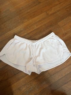 (Category: ) located in . Submitted by chlxoe (Listing ID 1440814290, Image 1). Description: .