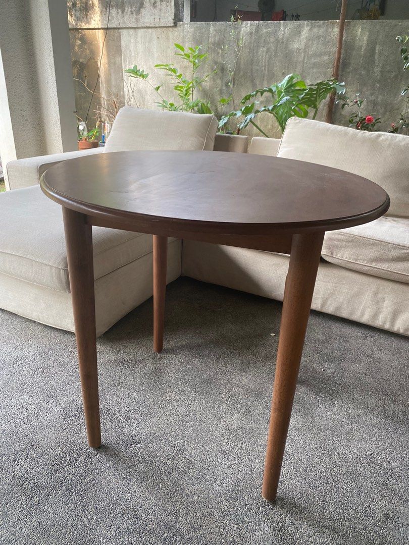 Breakfast Table with 4 Chairs (Category: Tables & Sets) located in Manila. Submitted by istinbari05430 (Listing ID 1440808252, Image 2). Description: .