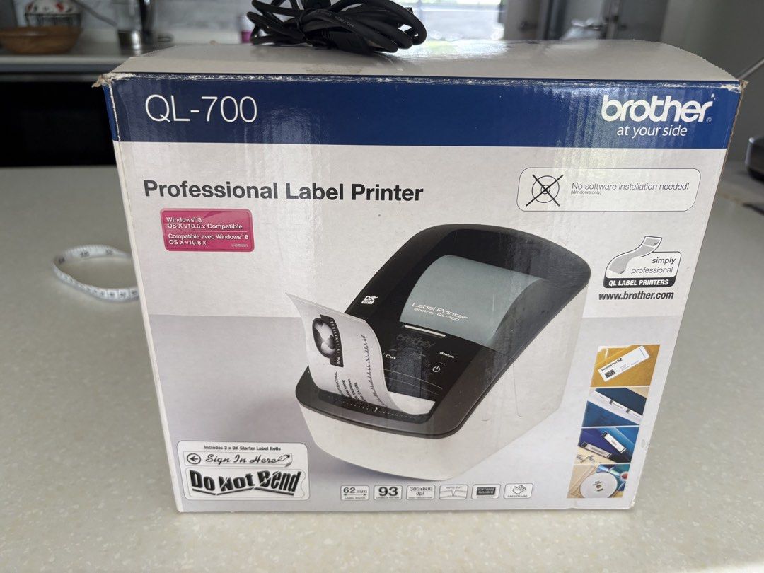 Brother QL-700 Professional Label Printer with DK Labels468587955796715520
