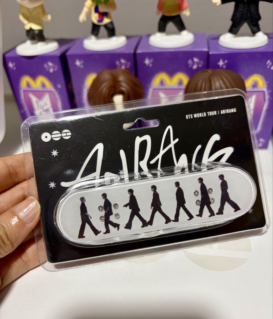 BTS Arirang Mini Skateboard Keychain White (Category: Fan Merchandise) located in Taguig. Submitted by bubbabee (Listing ID 1440913206, Image 1). Description: - Official BTS World Tour merchandise - White mini skateboard keychain design - Features iconic image of BTS members walking - Brand new, in original packaging - A must-have collectible for any ARMY!.