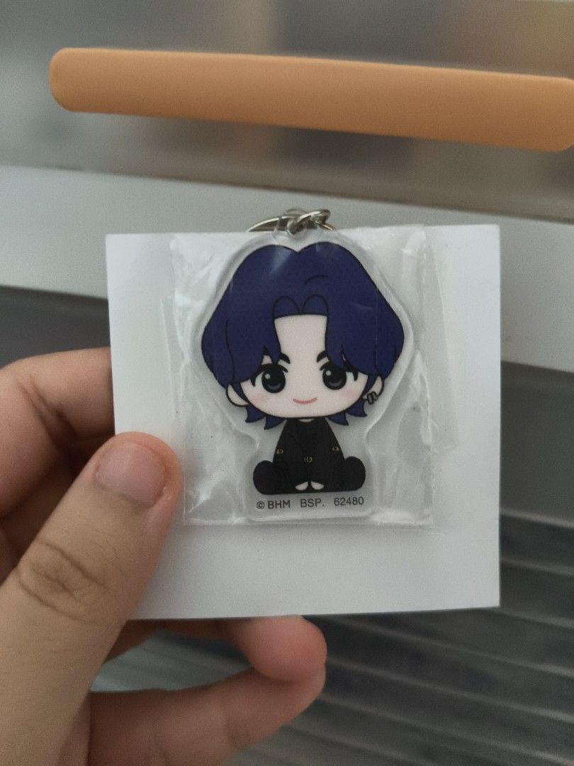 BTS tinytan keychains (Category: Other Merchandise) located in Singapore. Submitted by ashria_ (Listing ID 1440942001, Image 7). Description: 1x Jungkook 1x RM 1x Jimin 1x Suga willing to nego!! buying more will have more discount 😊😊 1 for $5 2 for $8 all for $16.