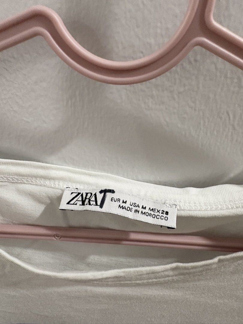 Buy 1 Take 2 White Shirts (Category: Shirts) located in Davao. Submitted by lovedbylt (Listing ID 1440803683, Image 2). Description: Zara Design Shirt size: Medium fits Large Uniqlo White Shirt size: XL H&M Ribbed Tee size: XL.