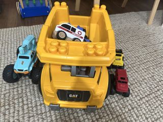(Category: ) located in . Submitted by lsmota (Listing ID 1440784698, Image 1). Description: .