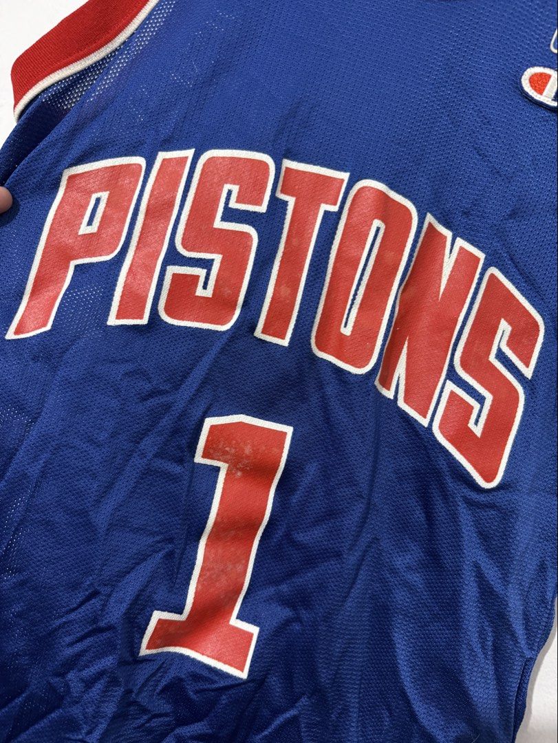 Champion Pistons Lindsey hunter jersey (Category: Tshirts & Polo Shirts ) located in Manila. Submitted by shesaidso (Listing ID 1440896155, Image 3). Description: Size 36 Width: 17.5 inches Length: 26.5 inches Good condition Issue: molds sa print at crackprint.