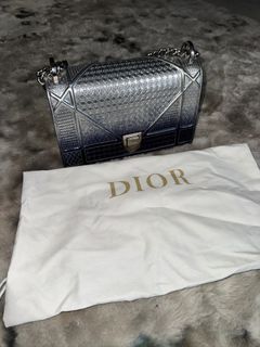 (Category: ) located in . Submitted by itstimeforpreloved (Listing ID 1440928704, Image 1). Description: .