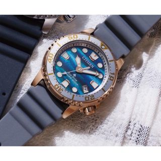 (Category: ) located in . Submitted by metalbracelets_rubberb (Listing ID 1440765340, Image 1). Description: .
