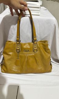 (Kategori: ) berada di . Dikirim oleh deshopping (ID iklan 1440929521, Gambar 1). Deskripsi: .