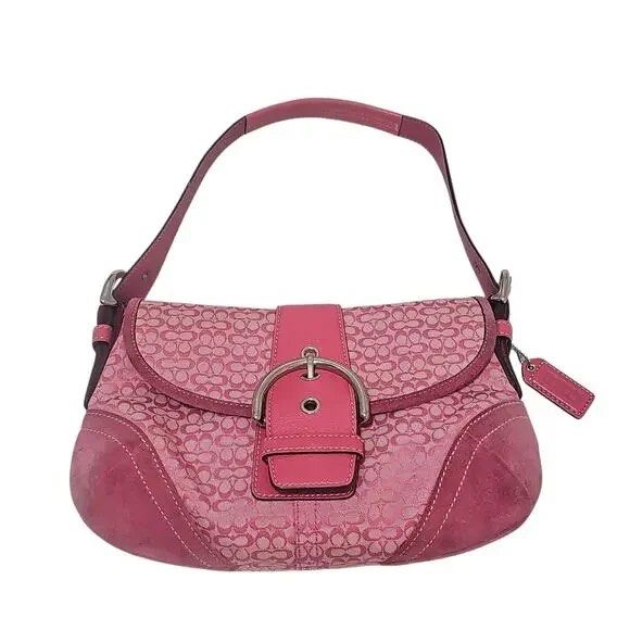 Coach Mini Soho Pink (Category: Luxury Bags & Wallets) located in Dagupan City. Submitted by nicacloset.ph (Listing ID 1440769055, Image 1). Description: pre order.