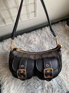 (Category: ) located in . Submitted by coachluxurybag (Listing ID 1440830388, Image 1). Description: .