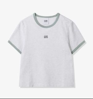 (Category: ) located in . Submitted by clothesxcottage (Listing ID 1440774983, Image 1). Description: .