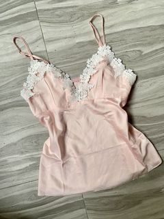 (Category: ) located in . Submitted by dearcarylle (Listing ID 1440869750, Image 1). Description: .