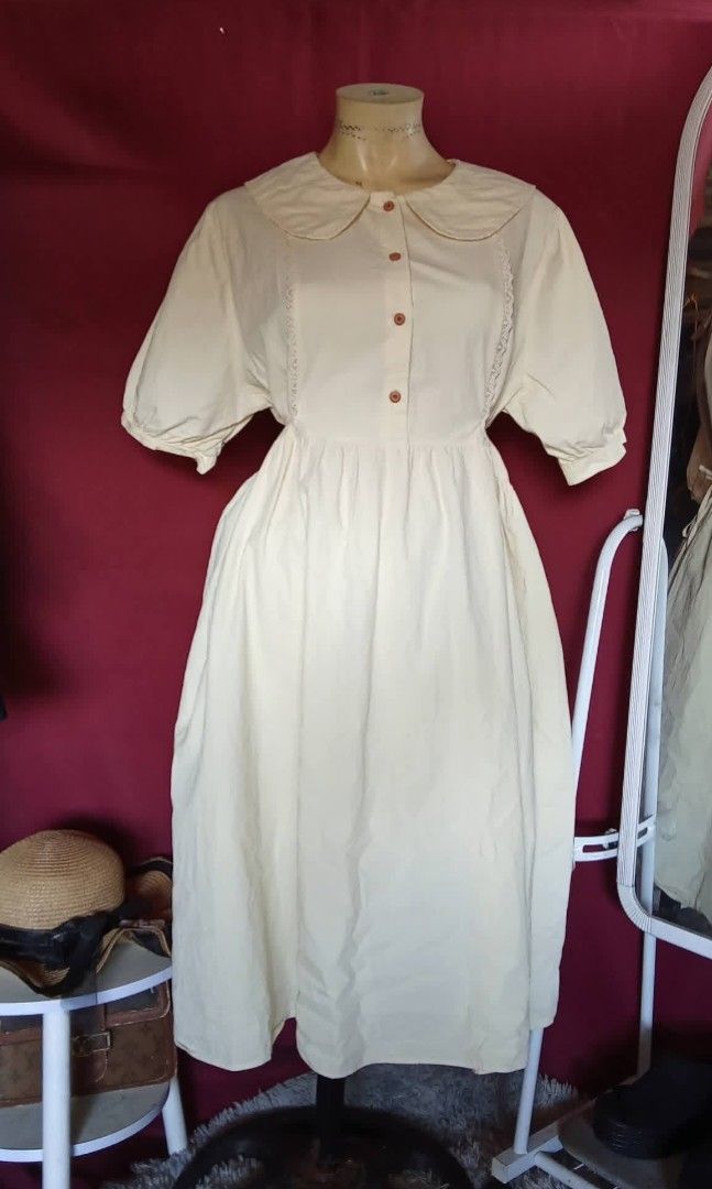 Cream color midi dress (Category: Dresses) located in Manila. Submitted by wheneity67thifted (Listing ID 1440881245, Image 1). Description: .