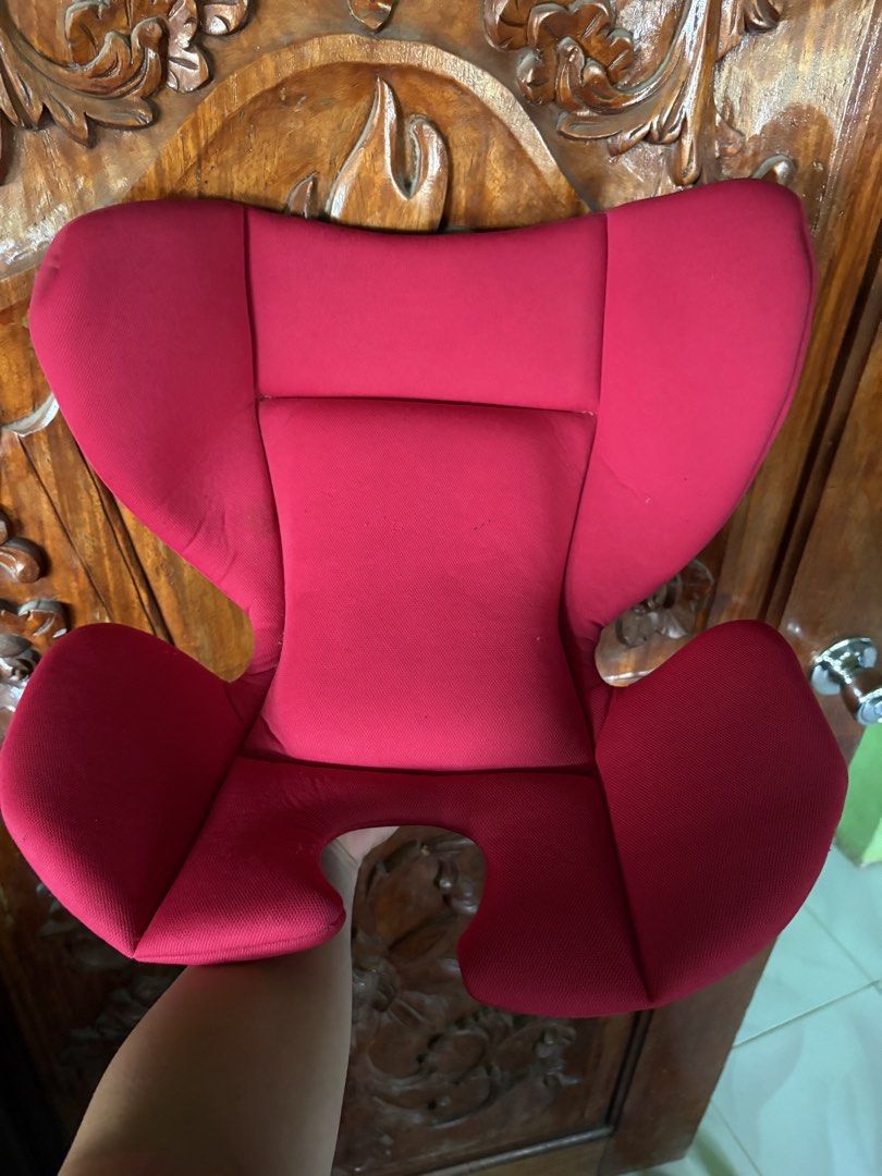 Cushion for Car seats (Category: Car Seats) located in Abulug. Submitted by xaraeus (Listing ID 1440824786, Image 1). Description: Apruva Car Seat Cushion. Seat cushion only. Red color Almost new. .