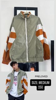 (Category: ) located in . Submitted by mtcfashionfinds (Listing ID 1440812000, Image 1). Description: .