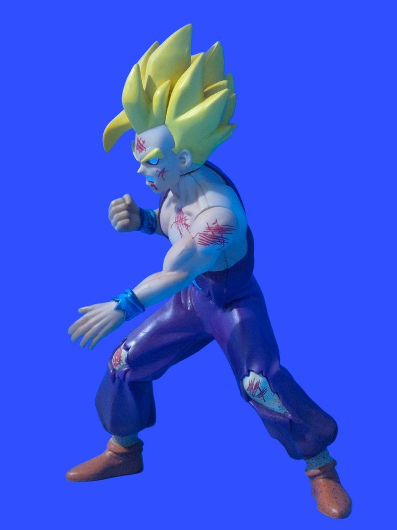 DBZ 9" GOHAN ₱1,500 (Category: Figurines & Statues) located in Makati City. Submitted by blue_owl_store (Listing ID 1440950219, Image 3). Description: DBZ GOHAN (2001) IRWIN TOY ACTION FIGURE LOOSE / BOXLESS 9 INCHES (23 CM) RARE COLLECTIBLE SALE ₱1,500 AUTHENTIC ❌️NO ISSUE❌️ PAY BY GCASH /MAYA IF J&T LALAMOVE OR J&T LALAMOVE COD SHIPPING FEE BY BUYER SELLER MAKATI AREA.