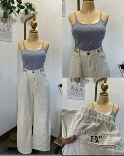(Category: ) located in . Submitted by wearitagain_jsthriftshop1998 (Listing ID 1440766646, Image 1). Description: .