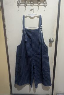 (Category: ) located in . Submitted by warmpuppy (Listing ID 1440778544, Image 1). Description: .