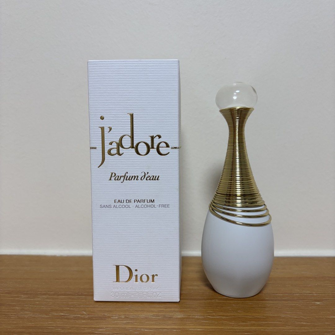 Dior J’adore Eau de Parfum alcohol free 30ml (Category: Fragrance & Deodorants) located in Singapore. Submitted by mooninthesky (Listing ID 1440914822, Image 1). Description: ~90% left authentic bought from sephora (see pic 3 for proof of purchase) meetups preferred as the item is fragile https://www.sephora.sg/products/dior-jadore-parfum-deau-eau-de-parfum/v/30ml?acn=iosshareurl.