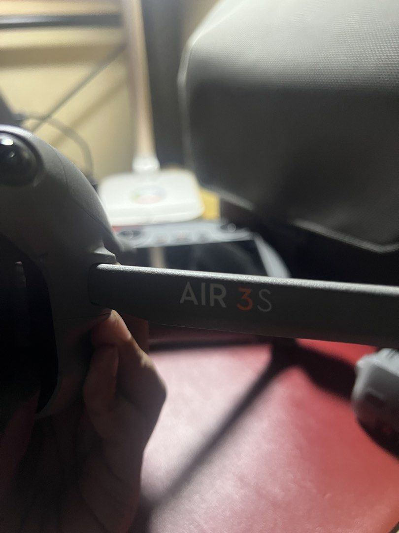 Dji air 3s (Category: Drones) located in Manila. Submitted by james0929_03 (Listing ID 1440825205, Image 3). Description: fs air 3s single battery no issue good as new laguna/marikina.