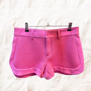 (Category: ) located in . Submitted by chanel___ (Listing ID 1440886799, Image 1). Description: .